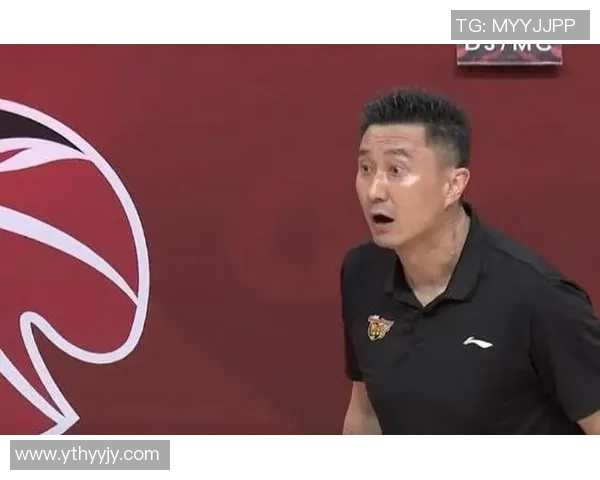 上海网球队包夹战术解析与应用探讨 上海网球队包夹战术解析与应用探讨